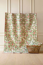 Tilda Christmas Star Quilt Kit - Green